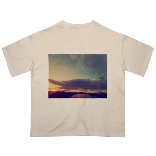 Sunset. Oversized T-Shirt