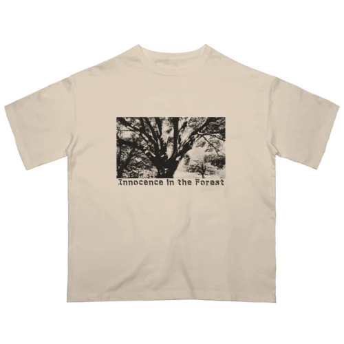 Innocence in the Forest オーバーサイズTシャツ