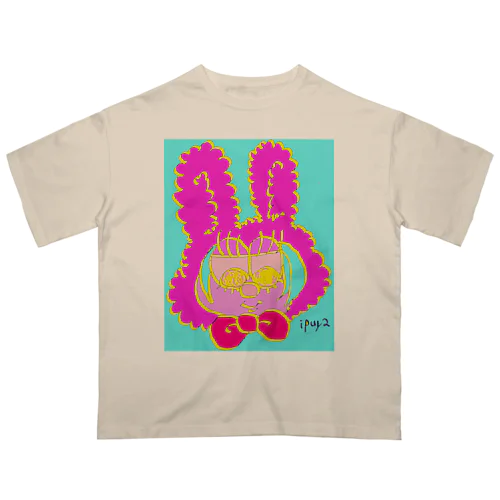 うさぎフードの女の子 オーバーサイズTシャツ