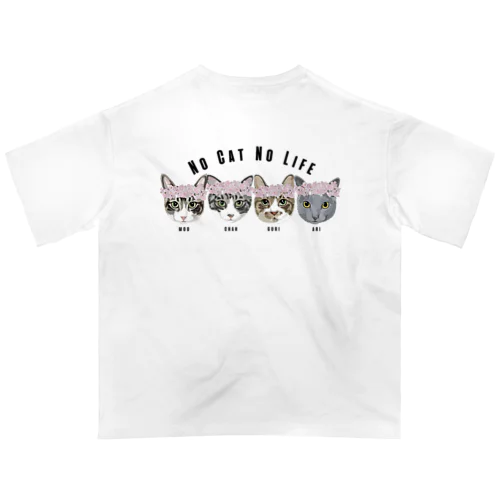 moo& chah & guri & ari Oversized T-Shirt
