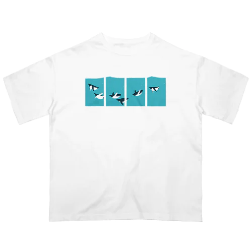 ペンギン水族館 Oversized T-Shirt