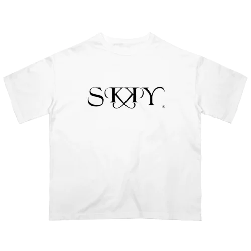 SKKY. オーバーサイズTシャツ