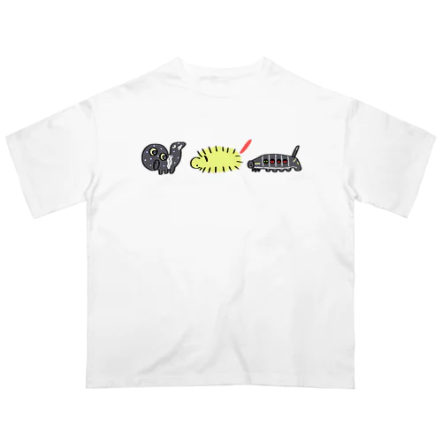 カラフル幼虫 Oversized T-Shirt