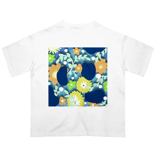 香華(こうか) Oversized T-Shirt