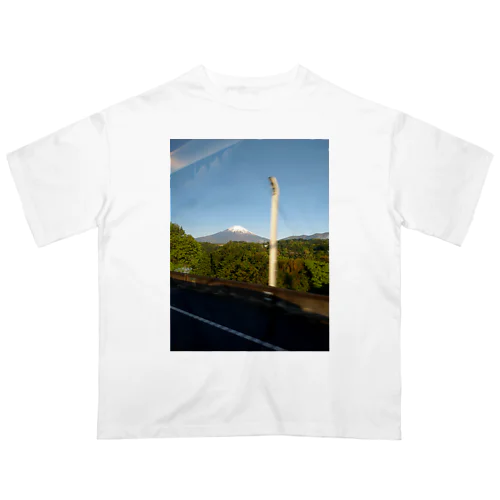 富士山は動かない。 オーバーサイズTシャツ