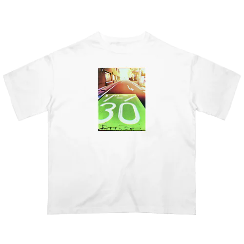 ゾーン30 オーバーサイズTシャツ