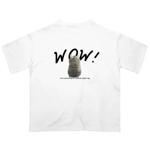 ビニール袋に驚いた売れ残り猫みぬ オーバーサイズTシャツ