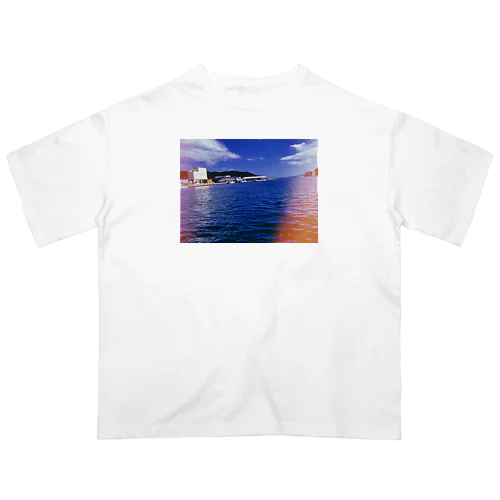 漁港 Oversized T-Shirt