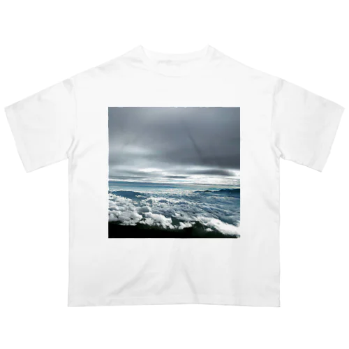 sea ​​of ​​clouds Oversized T-Shirt