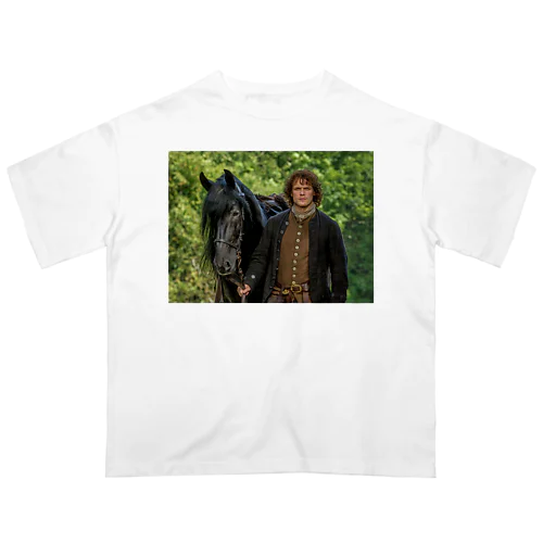 sam heughan scottish actor オーバーサイズTシャツ