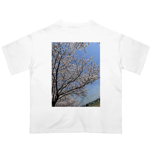 近所の桜 オーバーサイズTシャツ