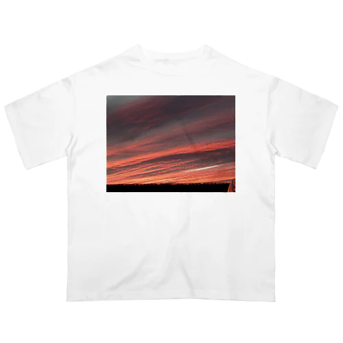 赤く染まる空 オーバーサイズTシャツ