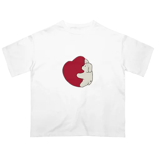 A loving puppy Oversized T-Shirt