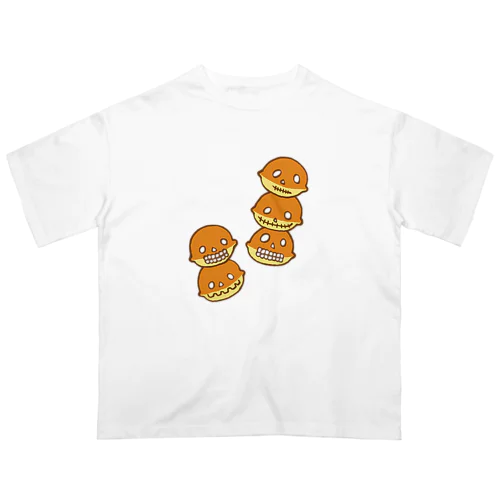 ドクロ風味なベビーカステラ Oversized T-Shirt