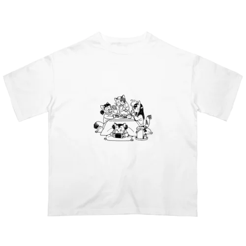 こたつネコ オーバーサイズTシャツ