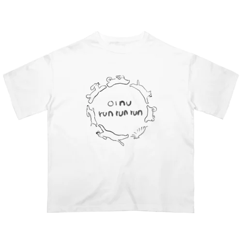 走るお犬tシャツ Oversized T-Shirt