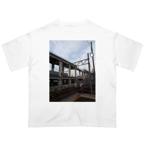 知立駅 オーバーサイズTシャツ