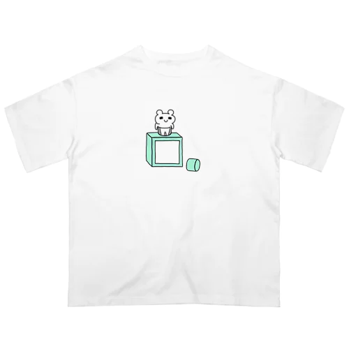 ぴったり感を楽しむ オーバーサイズTシャツ