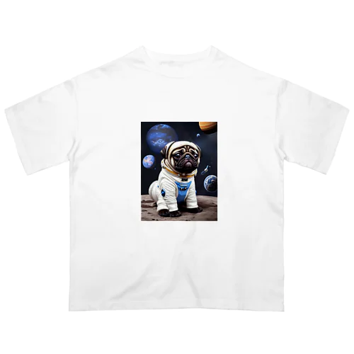 宇宙に浮かぶ愛らしいパグ！ オーバーサイズTシャツ