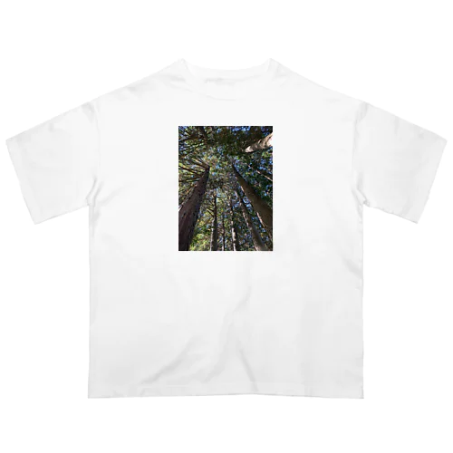お山の木々 Oversized T-Shirt