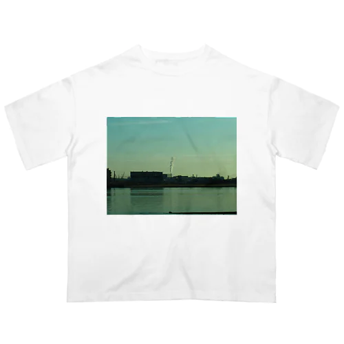 Daydreaming. オーバーサイズTシャツ