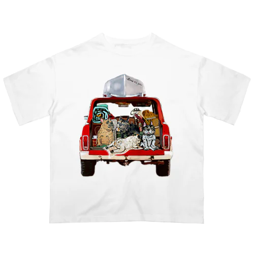 BUHI in キャンピングカー Oversized T-Shirt