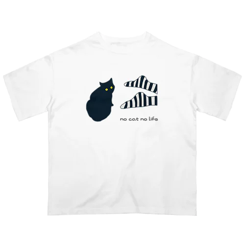 黒猫と靴下 Oversized T-Shirt