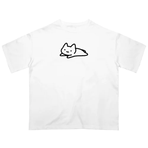 ねこ　寝そべり Oversized T-Shirt