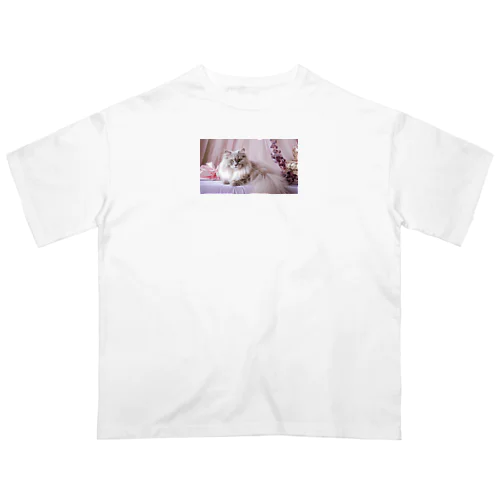 ラベンダー色の猫 Oversized T-Shirt