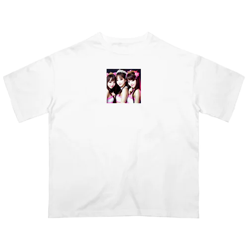 美少女アイドルグループ オーバーサイズTシャツ