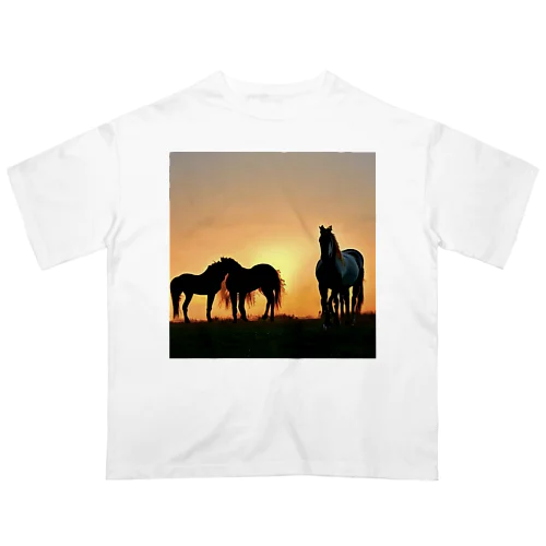 夕陽の中の馬 オーバーサイズTシャツ