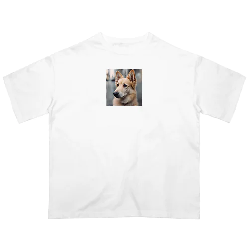 かわいい犬のイラストグッズ Oversized T-Shirt