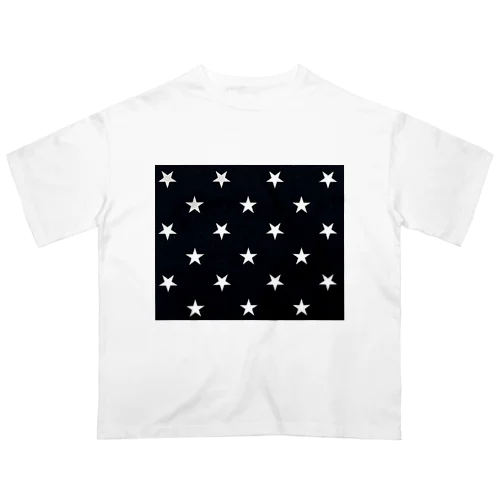 スター柄（星柄）のアイテムが輝く！ オーバーサイズTシャツ