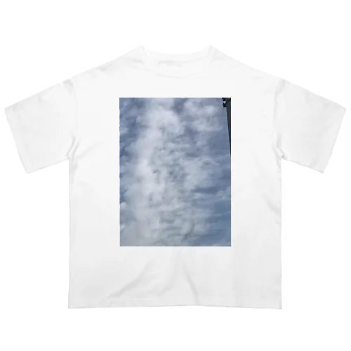 2023年12月　空 オーバーサイズTシャツ