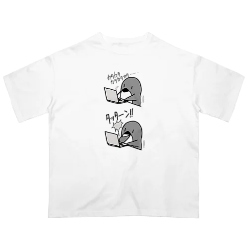 打鍵が強いペンギン Oversized T-Shirt