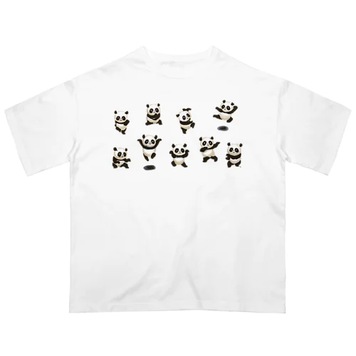 功夫のパンダちゃん（横構図） オーバーサイズTシャツ