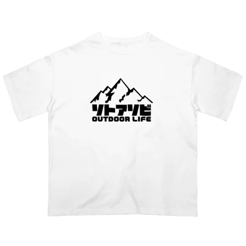 ソトアソビ アウトドアライフ 山デザイン ブラック Oversized T-Shirt