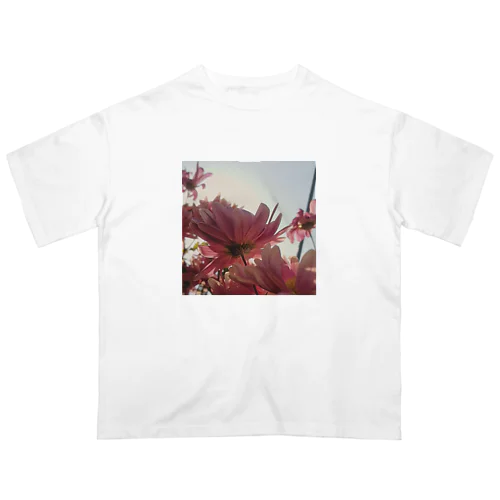 やさしい色の花 オーバーサイズTシャツ