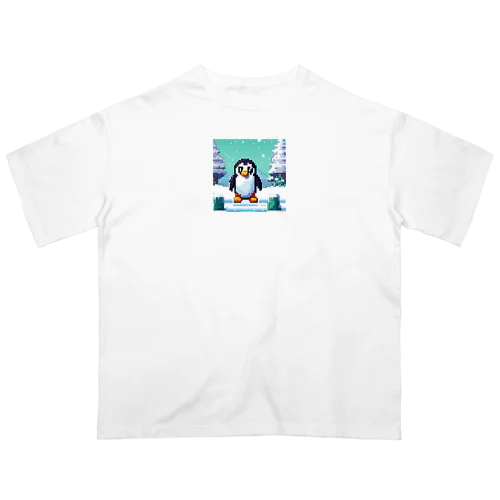冒険しているペンギン オーバーサイズTシャツ