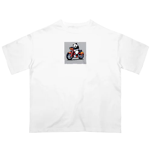 バイクに乗ったパンダ オーバーサイズTシャツ