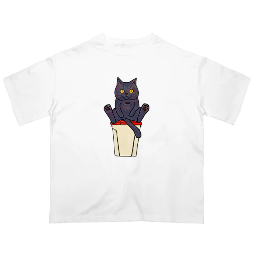 ゴミ捨て場のカラス対策 Oversized T-Shirt