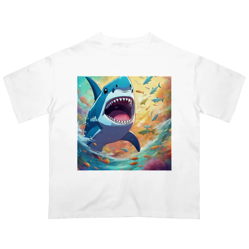 エサを取るサメ オーバーサイズTシャツ