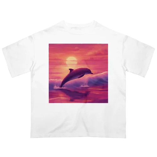 サンセットビーチのピンクイルカ Oversized T-Shirt