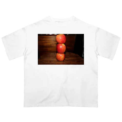 リンゴ３酸さん オーバーサイズTシャツ