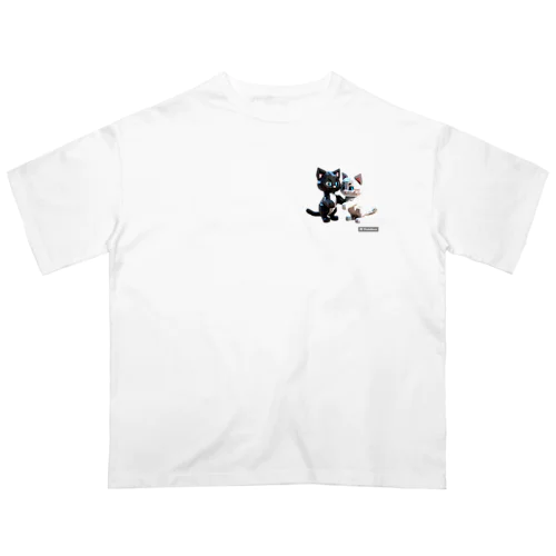 白黒つけるニャ Oversized T-Shirt