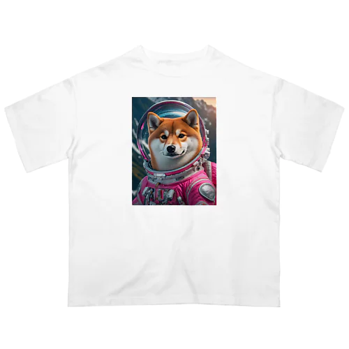 宇宙服を着た柴犬 オーバーサイズTシャツ