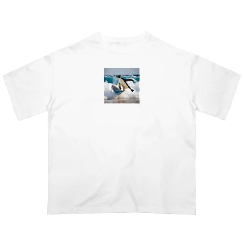 サーフィンするペンギン オーバーサイズTシャツ
