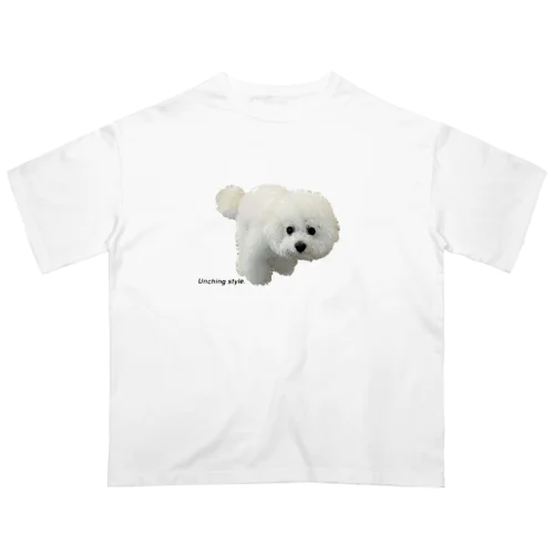 うんちんぐポーズ　シュール　Tシャツ　犬 Oversized T-Shirt