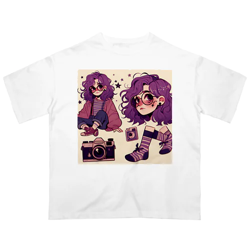 カメラと少女 オーバーサイズTシャツ