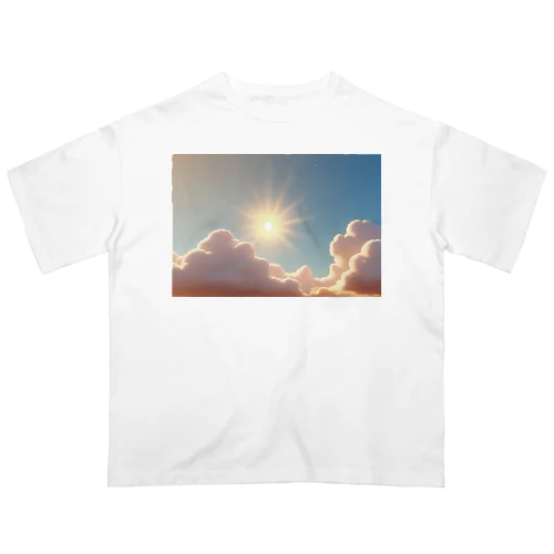 Beautiful sun shining through the beautiful clouds 美しい雲の間から輝く美しい太陽 オーバーサイズTシャツ